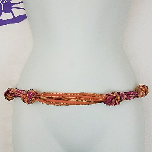 Adjustable belt with grosgrain ribbon and beading - Picture 3 of 4